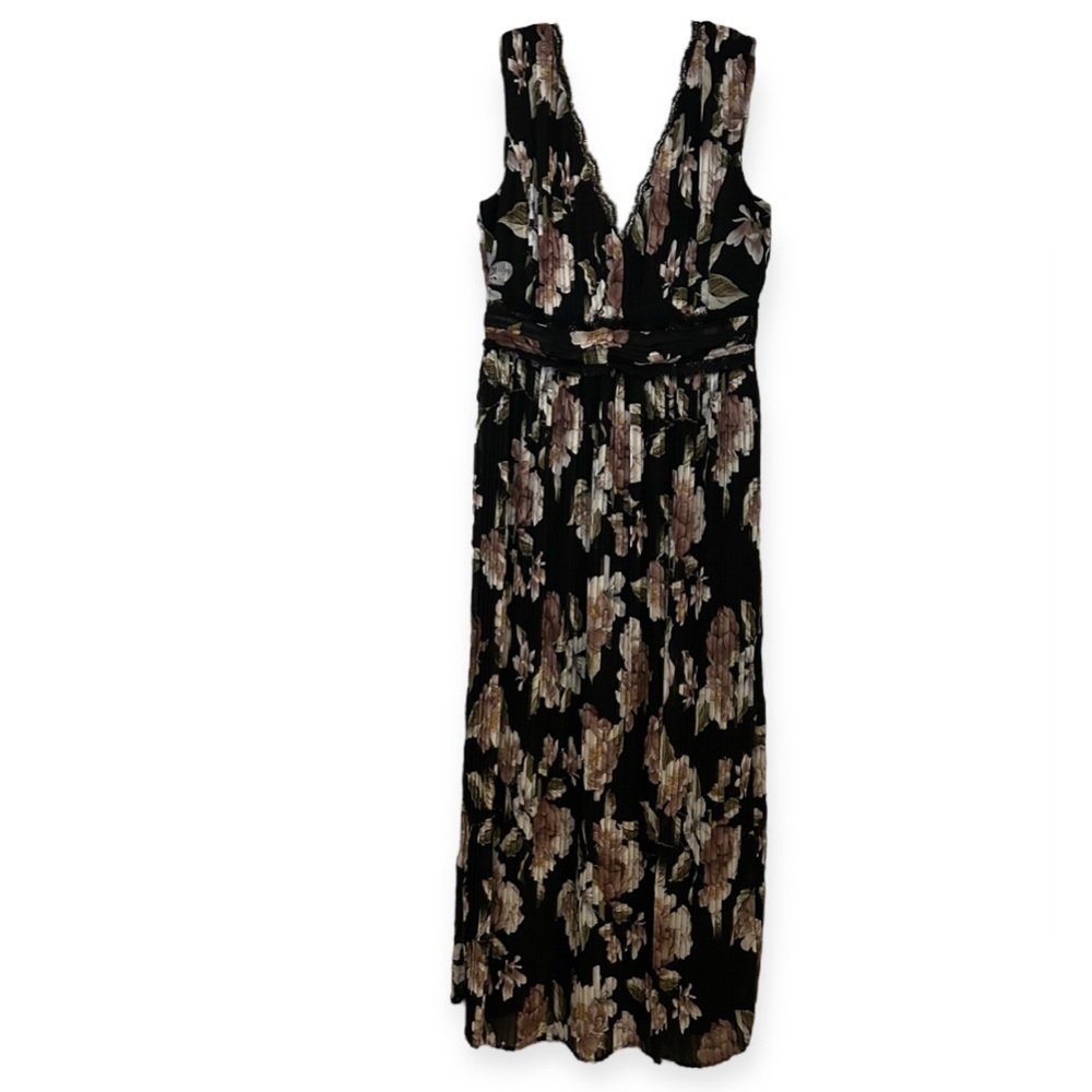 Lulu's We Made it Black Floral Dress - Picture 5 of 9